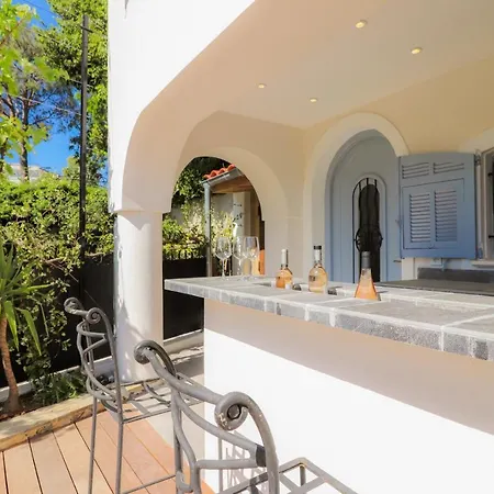 Charming Renovated Provencal In Central Вилла